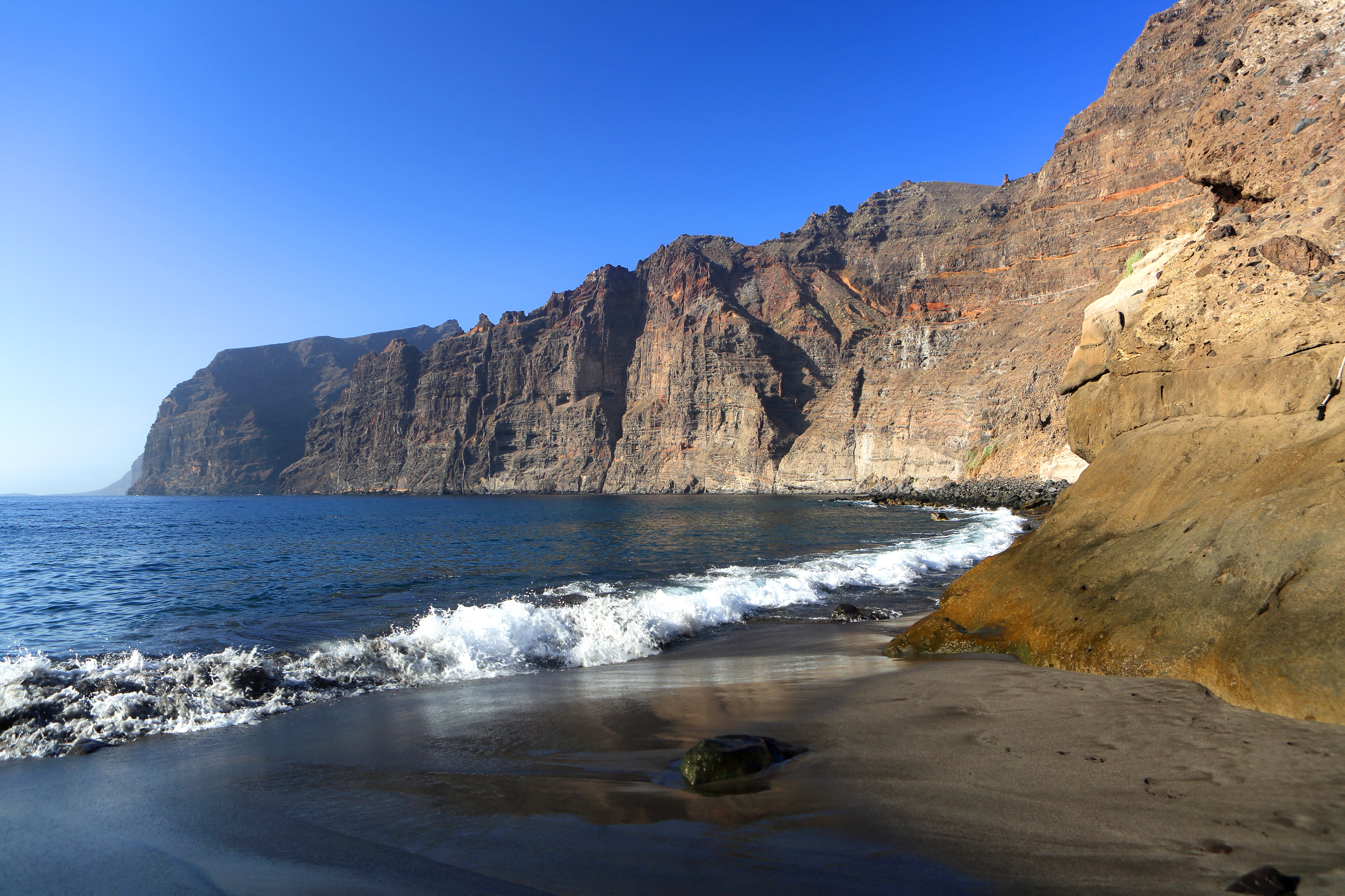 Another person still hospitalised: Another person still hospitalised: Wave kills four in Spain's Tenerife