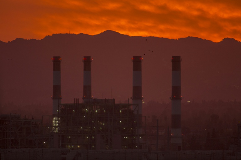Biggest one-year jump: CO2 in the atmosphere up by record amount in ...