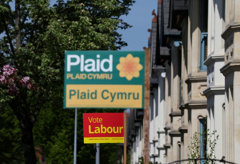 Brittesch Regierung vum Préifstand: En Donneschdeg si Walen an England, Wales a Schottland