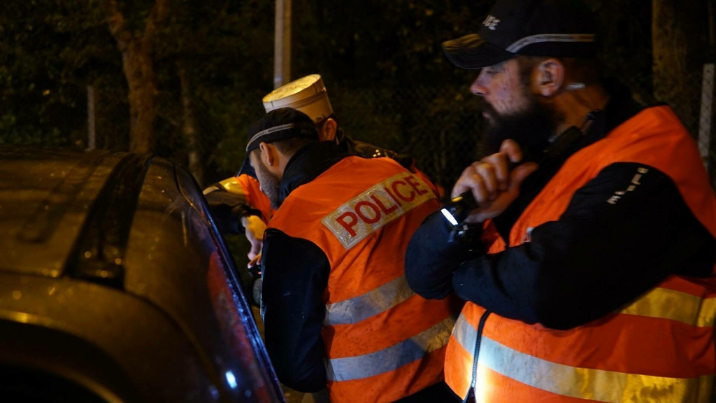 Capellen: Il grille un feu rouge et frôle la collision avec la police