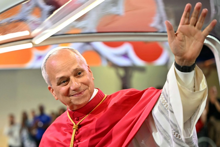 Avec une popularité confortée: Le pape Léon XIV achève à Metz sa visite en France