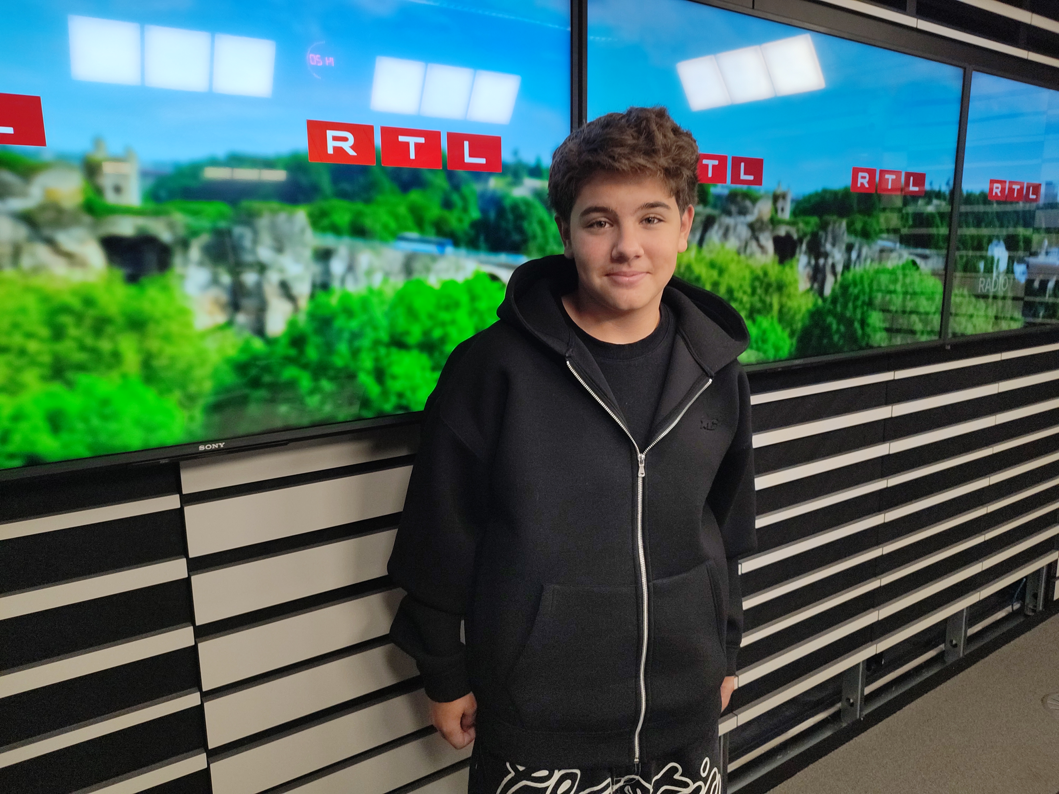 The Voice Kids: Rencontre avec Aridane, 13 ans, qui a réussi les Blind Auditions en France