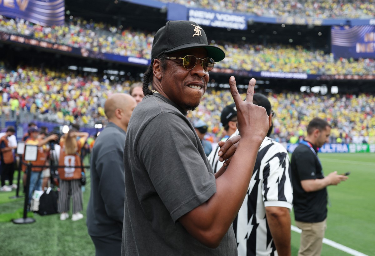 NFL deelt mat: US-Rapper Jay-Z trëtt an der Halbzeit-Show vum Super Bowl op