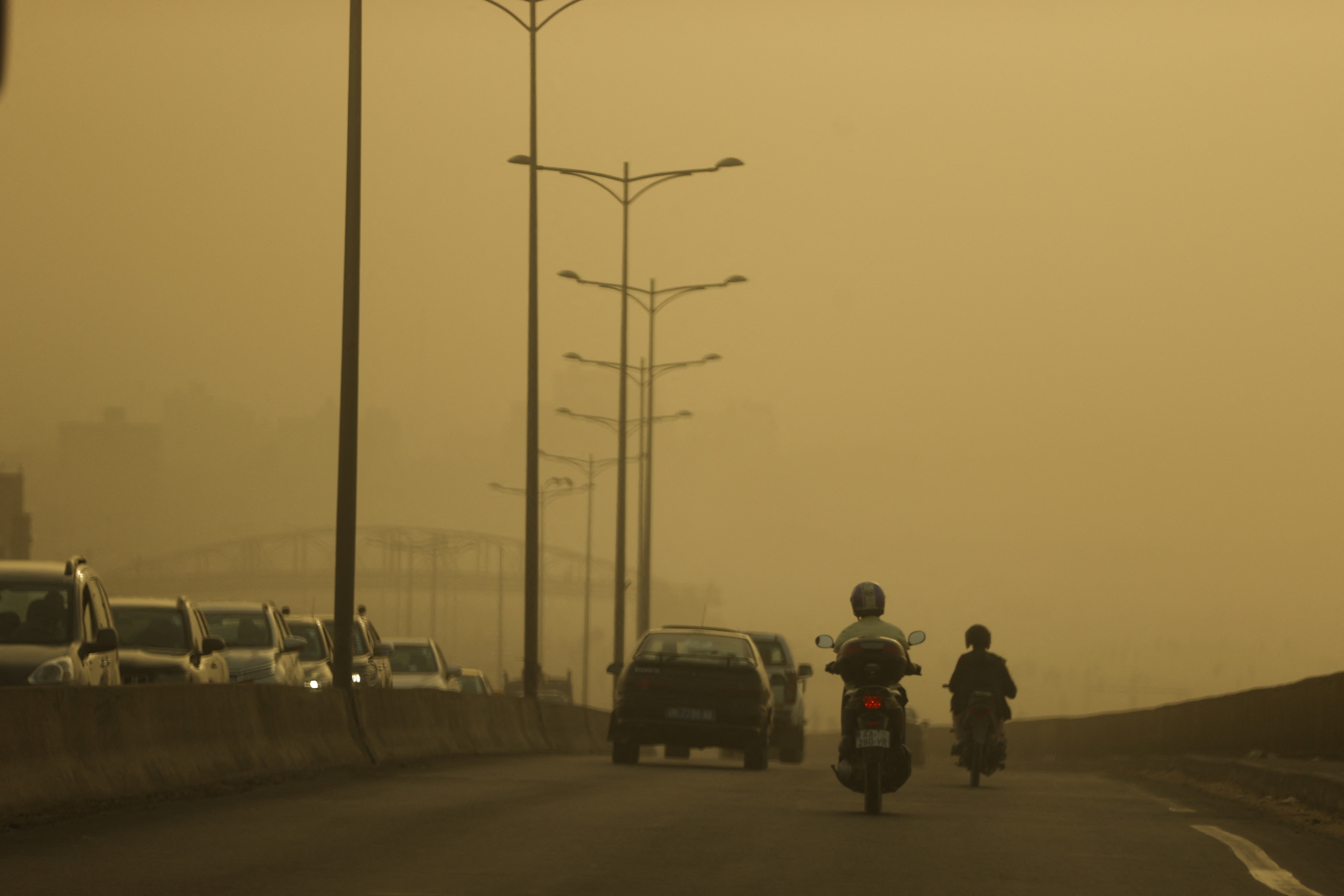 Voile ocre sur le Luxembourg: Fumées des incendies et sable du Sahara au-dessus du pays